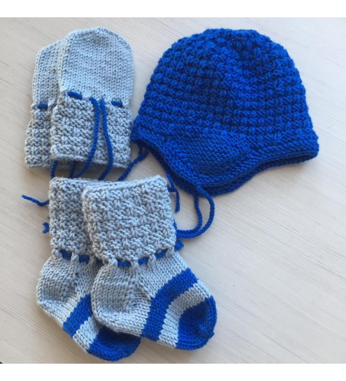 Sinine beebikomplekt mütsi, sokkide ja kinnastega